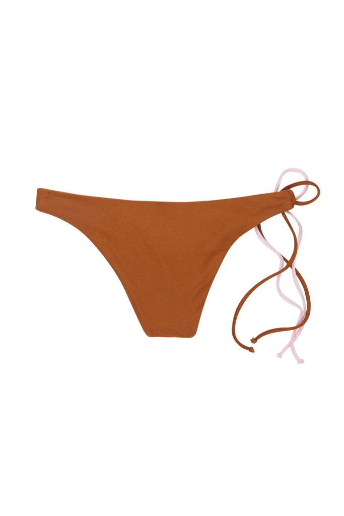 THEFEMMEBOTTOM(RUST)